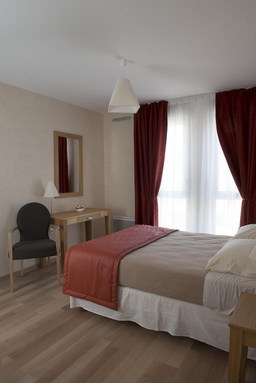 Domitys Le Pont Des Lumieres Aparthotel Lyon Bilik gambar